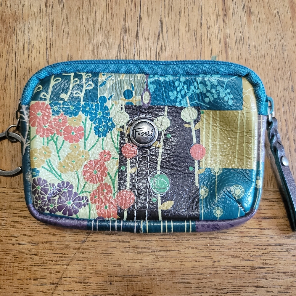 OLD SCHOOL FOSSIL KEYCHAIN WALLET